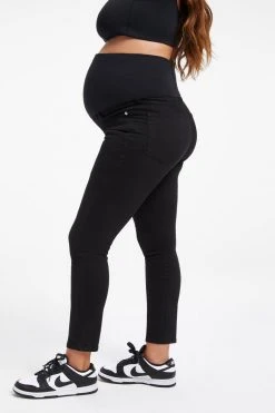 GOOD AMERICAN MATERNITY GOOD LEGS CROP | BLACK001
