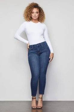 GOOD AMERICAN THE CREWNECK BODY | WHITE001