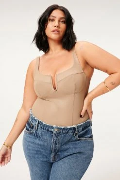 Cheap ๐ GOOD AMERICAN Bodysuits BETTER THAN LEATHER CORSET BODY | TAUPE001 โญ 19 GOOD AMERICAN Bodysuits BETTER THAN LEATHER CORSET BODY | TAUPE001