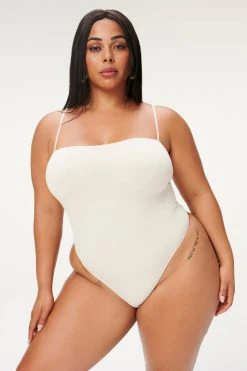 GOOD AMERICAN SEAMLESS SKINNY STRAP BODYSUIT | BONE001