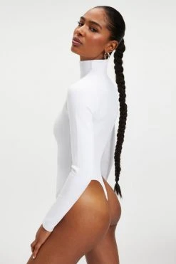 GOOD AMERICAN SCUBA MOCK NECK BODYSUIT | WHITE001