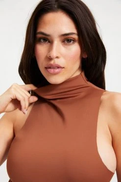 GOOD AMERICAN SCUBA MOCK NECK TANK BODYSUIT | RUST001 Bodysuits