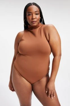 GOOD AMERICAN SCUBA MOCK NECK TANK BODYSUIT | RUST001 Bodysuits