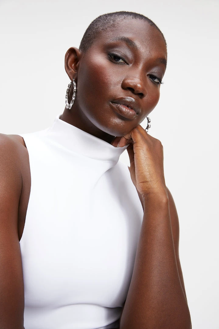 Promo 🤩 GOOD AMERICAN Bodysuits SCUBA MOCK NECK TANK BODYSUIT | WHITE001 🤩 2 GOOD AMERICAN Bodysuits SCUBA MOCK NECK TANK BODYSUIT | WHITE001