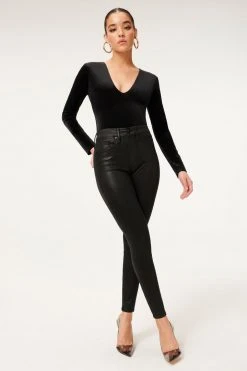 GA-FINAL VELVET DEEP V BODY | BLACK001