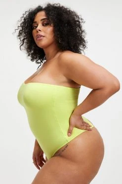 Promo 🛒 GOOD AMERICAN Good '90s GOOD TOUCH ONE SHOULDER '90s BODYSUIT | KEY LIME001 ✨ 16 GOOD AMERICAN Good '90s GOOD TOUCH ONE SHOULDER '90s BODYSUIT | KEY LIME001