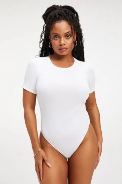 GOOD AMERICAN OPEN BACK TEE BODYSUIT | WHITE001