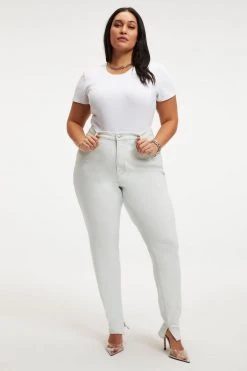 GOOD AMERICAN RIB FITTED TEE BODYSUIT | WHITE001