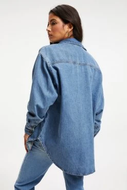 GOOD AMERICAN Sustainable Denim BOYFRIEND DENIM SHIRT | INDIGO173