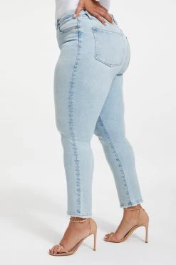 GOOD AMERICAN GOOD CLASSIC NATURAL FRAY HEM | INDIGO038