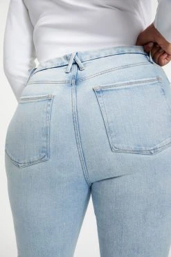 GOOD AMERICAN GOOD CLASSIC NATURAL FRAY HEM | INDIGO038