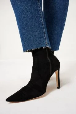 GOOD AMERICAN GOOD CLASSIC RAW HEM | BLUE940 High Waisted