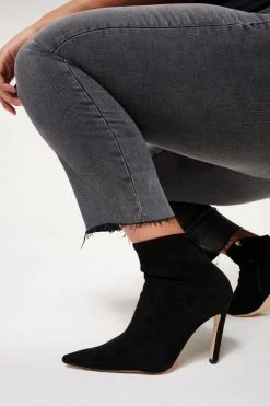 GA-SALE High Waisted GOOD CLASSIC RAW HEM | BLACK170