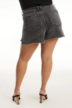 GOOD AMERICAN GOOD CURVE SHORT | BLACK227 High Waisted