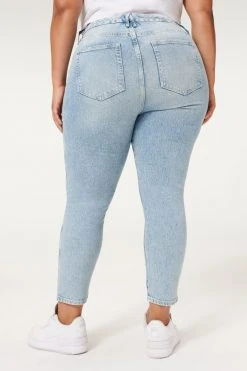GOOD AMERICAN GOOD CURVE SKINNY CROP | BLUE697