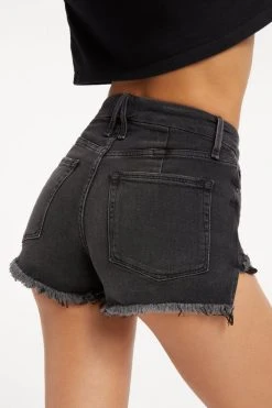 GOOD AMERICAN GOOD CURVE SHORT | BLACK089