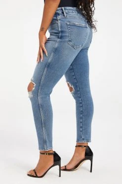 GOOD AMERICAN High Waisted GOOD CURVE SKINNY CROP | BLUE800