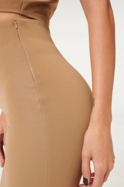 GA-SALE BETTER THAN LEATHER MIDI SKIRT | WARM CARAMEL003