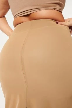 GA-SALE BETTER THAN LEATHER MIDI SKIRT | WARM CARAMEL003