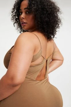 GOOD AMERICAN GOOD TOUCH '90s OPEN BACK DRESS | PECAN001 Good '90s