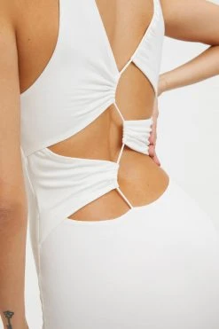 GOOD AMERICAN GOOD TOUCH '90S PLUNGE BACK DRESS | IVORY001 Good '90s