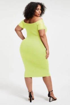 GOOD AMERICAN OFF SHOULDER CUT DRESS | KEY LIME001