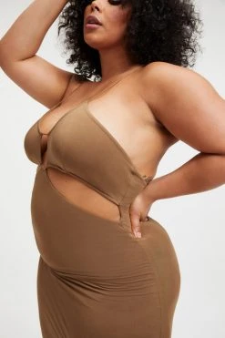 GOOD AMERICAN GOOD TOUCH CUT BRA DRESS | PECAN001 Dresses
