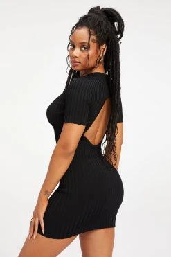 GOOD AMERICAN RIBBED OPEN BACK TEE DRESS | BLACK001