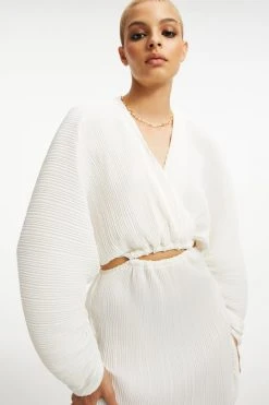 GOOD AMERICAN ALWAYS FITS PLISSÉ SCULPTED DRESS | IVORY001