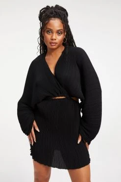 GOOD AMERICAN ALWAYS FITS PLISSÉ SCULPTED DRESS | BLACK001