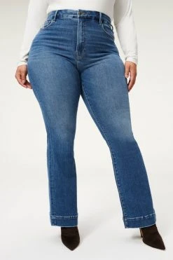 Hot Sale 😀 GOOD AMERICAN GOOD LEGS FLARE DEEP V BACK | BLUE843 😀 31 GOOD AMERICAN GOOD LEGS FLARE DEEP V BACK | BLUE843