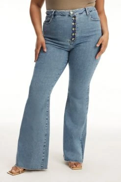 GOOD AMERICAN GOOD FLARE RAW EXPOSED BUTTON | BLUE670 Bootcut & Flare