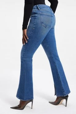 GOOD AMERICAN GOOD LEGS FLARE TWSTED SLIT | INDIGO029 High Waisted