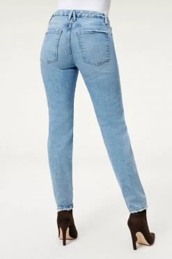 GOOD AMERICAN THE WEEKENDER JEAN | BLUE864