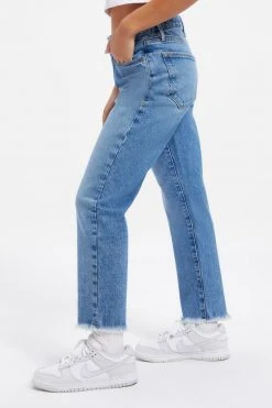 GOOD AMERICAN GOOD GIRLFRIEND PETITE | BLUE942 Relaxed