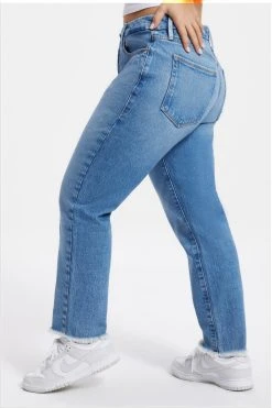 GOOD AMERICAN GOOD GIRLFRIEND PETITE | BLUE942 Relaxed