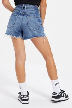 GOOD AMERICAN GOOD GIRLFRIEND SHORT | INDIGO109