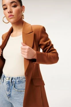 GOOD AMERICAN Tops FITTED SCUBA BLAZER | BURNT CARAMEL002