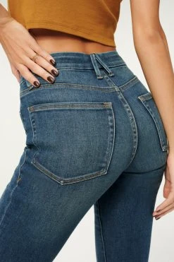 GOOD AMERICAN GOOD CLASSIC BOOT | BLUE811