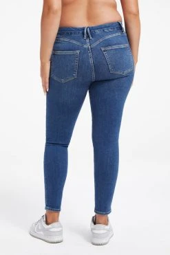 GOOD AMERICAN MATERNITY GOOD LEGS CROP | BLUE615