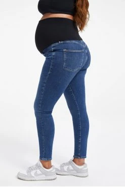 GOOD AMERICAN MATERNITY GOOD LEGS CROP | BLUE615
