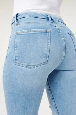 GOOD AMERICAN High Waisted GOOD LEGS CHEWED HEM | BLUE833