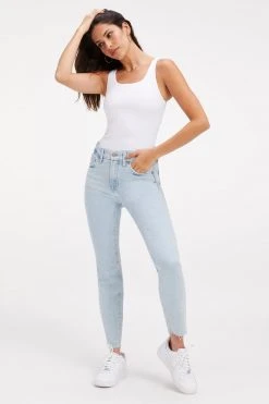 GOOD AMERICAN High Waisted GOOD LEGS CIGARETTE RAW HEM | INDIGO145