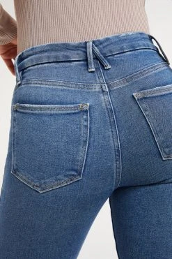 GOOD AMERICAN GOOD LEGS CROP | INDIGO009