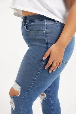 GOOD AMERICAN GOOD LEGS CROP | INDIGO009