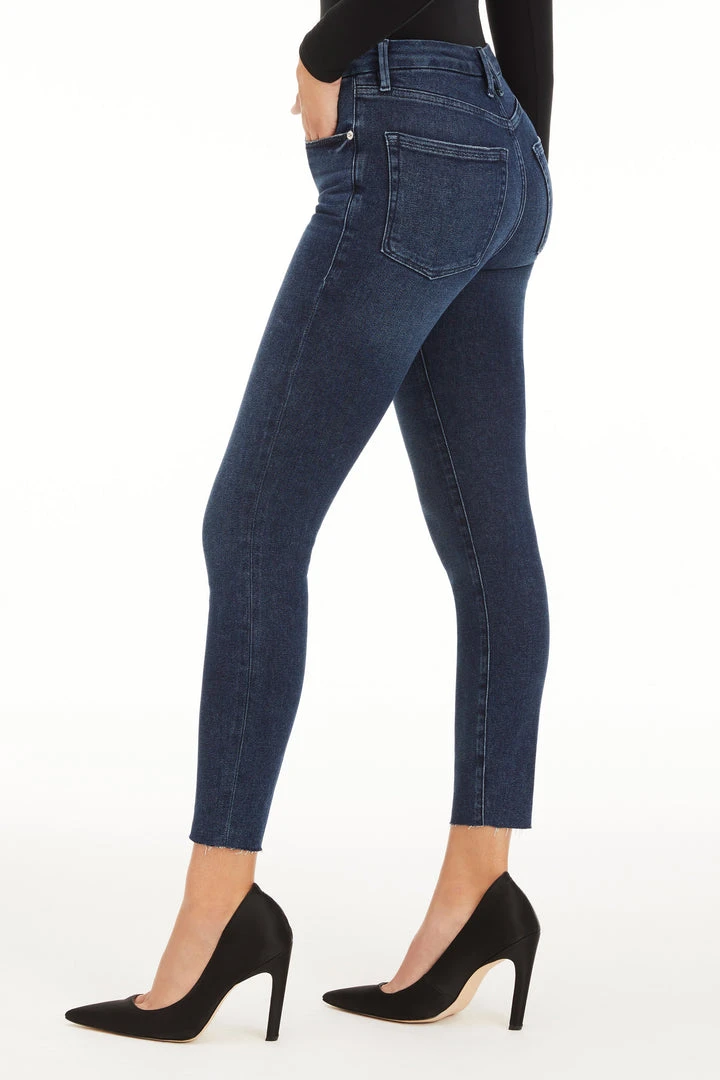 New ๐ GOOD AMERICAN GOOD LEGS CROP RAW HEM | BLUE660 ๐งจ 4 GOOD AMERICAN GOOD LEGS CROP RAW HEM | BLUE660