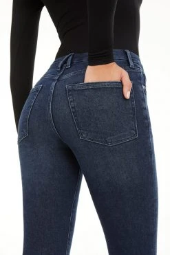 GOOD AMERICAN GOOD LEGS CROP RAW HEM | BLUE660