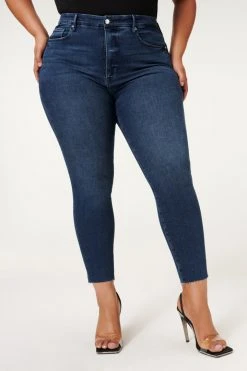 New ๐ GOOD AMERICAN GOOD LEGS CROP RAW HEM | BLUE660 ๐งจ 19 GOOD AMERICAN GOOD LEGS CROP RAW HEM | BLUE660