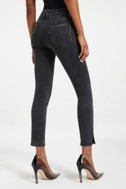 GOOD AMERICAN GOOD LEGS CROP W/ MINI SLIT | BLACK261 High Waisted
