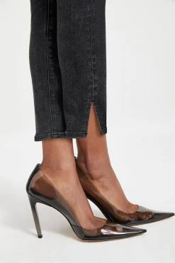 GOOD AMERICAN GOOD LEGS CROP W/ MINI SLIT | BLACK261 High Waisted